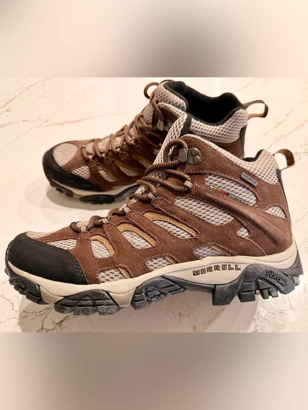 MERRILL MOAB MID WTPF/BRACKEN/OTTER MENS Size 10.5 NWT Waterproof Hiking Boots